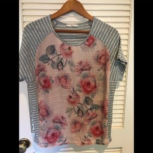 Le Leis Top  Large top